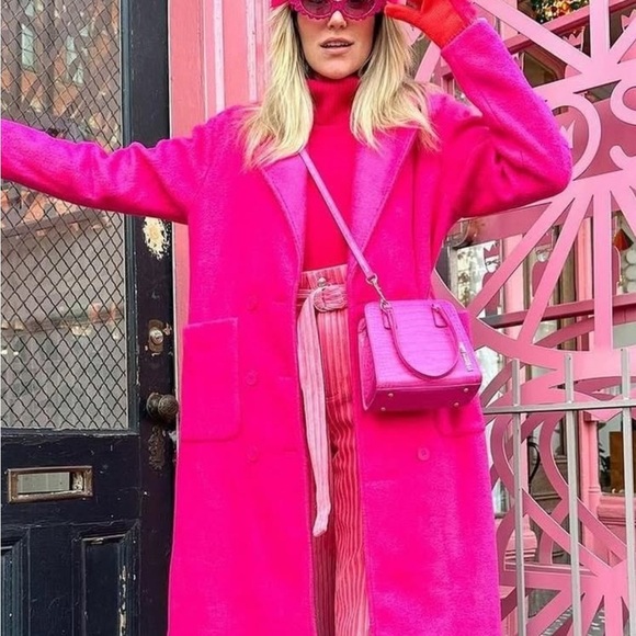 Poppy Lissiman Crikey BB Faux Croc Top Handle Mini Bag in Hot Pink - Picture 2 of 11